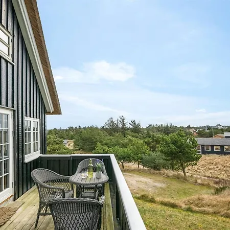 Erikke - 300m From The Sea By Interhome